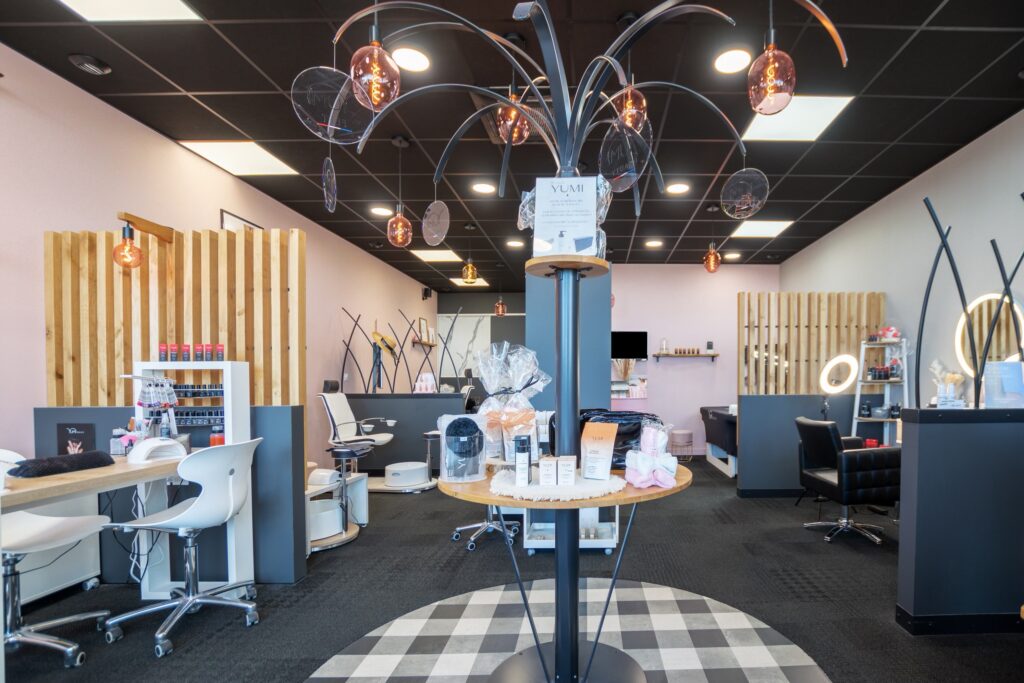 Photo de l'intérieur du YUMI Studio d'Andrézieux-Bouthéon